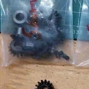 BRC4C.5 Bánh răng côn kim loại 15 răng lỗ 5mm ...