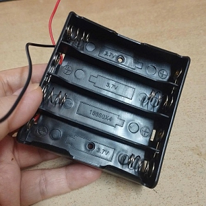 KP18650.4 Hộp đế pin 4S 14.8v ,khay ...